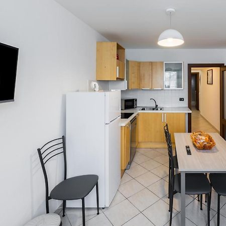 Aosta Centre Apartments - Croce Di Citta 88 Buitenkant foto